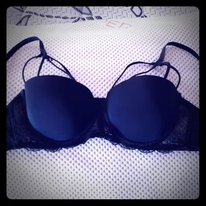 Sexy strappy black size 43B